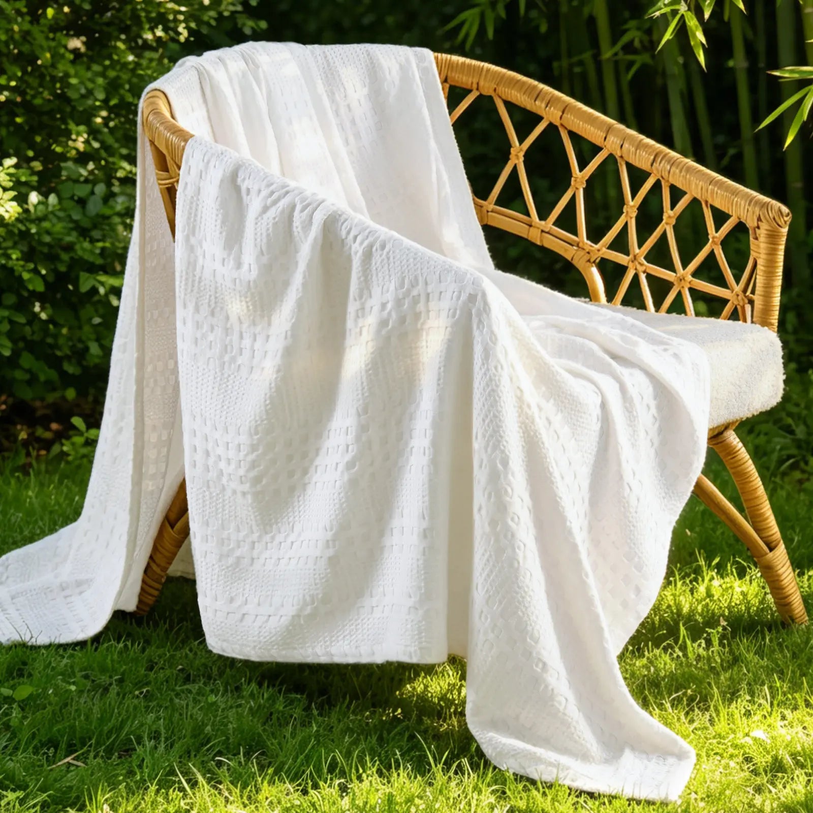 Dealsforyoudays - BEDELITE Cooling Waffle Blanket, Lightweight Breathable Cotton Summer Blanket of Rayon Derived from Bamboo for Hot Sleepers, Soft Cozy Blankets with Ideal Weight for Bed, Gift Idea