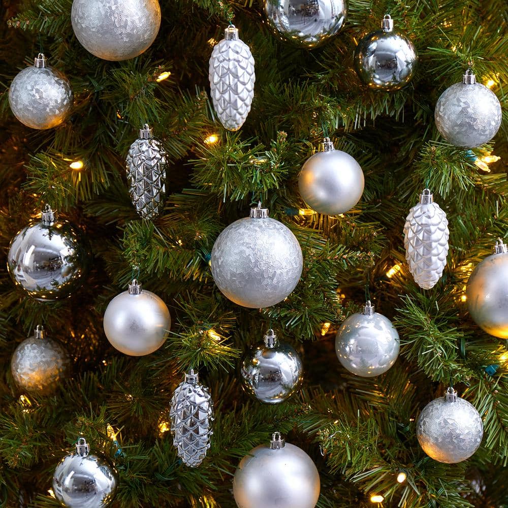 Elevate Your Holiday Decor with the Shatterproof 23-Pack Christmas Ornament Set - Includes Reusable Storage Container!